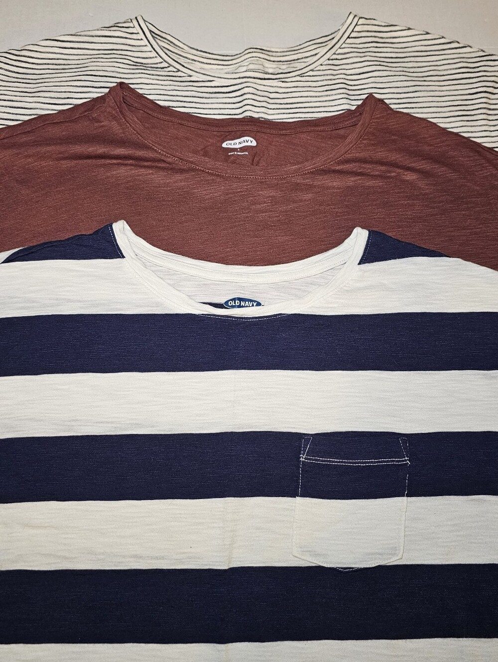 Old Navy Women's Shirt Lot Size Large Short Sleeve Tshirts